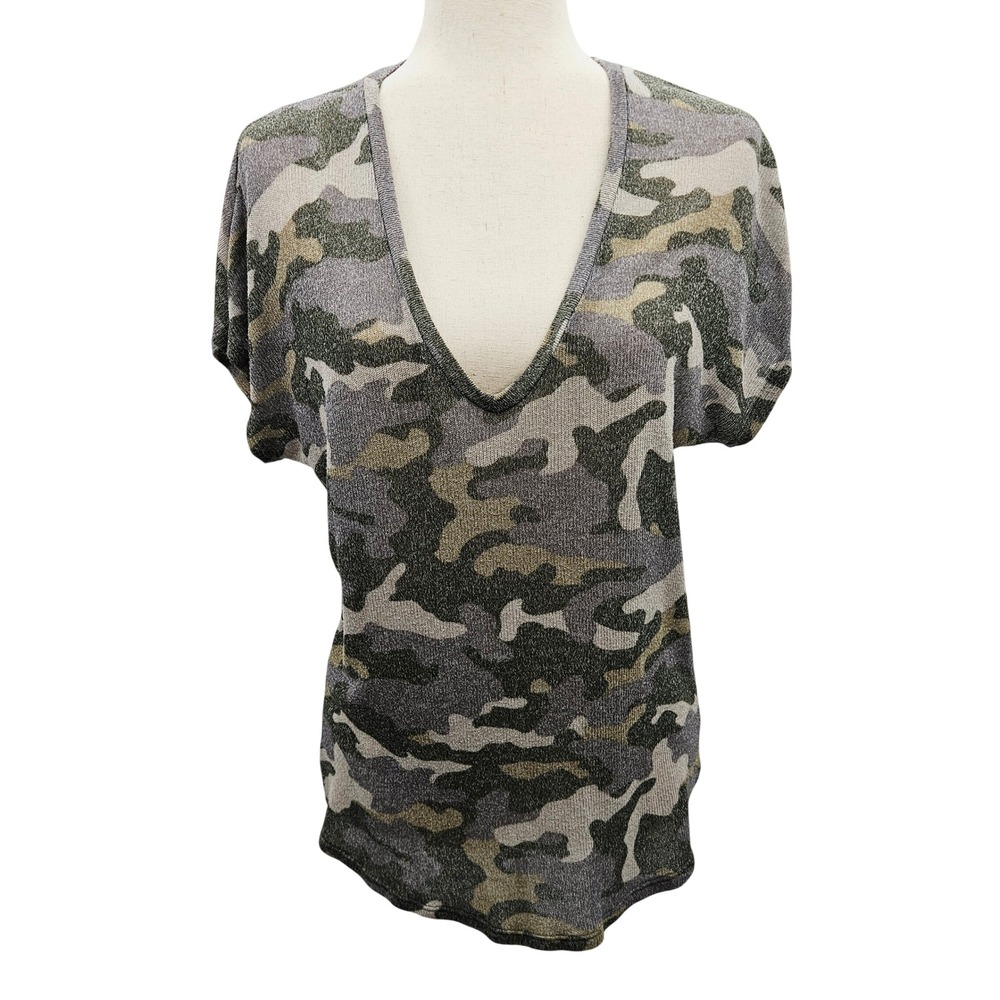 Express One Eleven Womens XS Camouflage V-Neck Dolman Short Sleeve Top